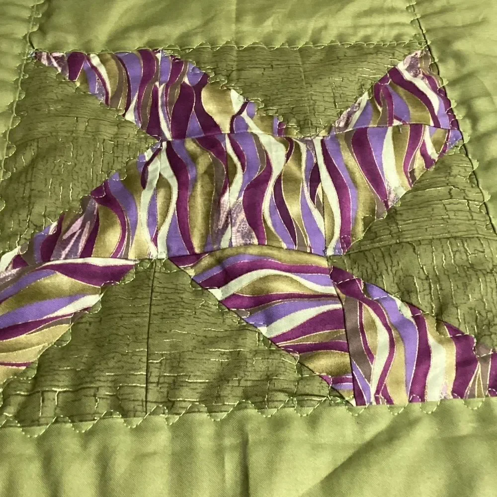 NWOT. Hand Crafted Reversible Stuffed Animal/Doll Quilt with Pillow Set